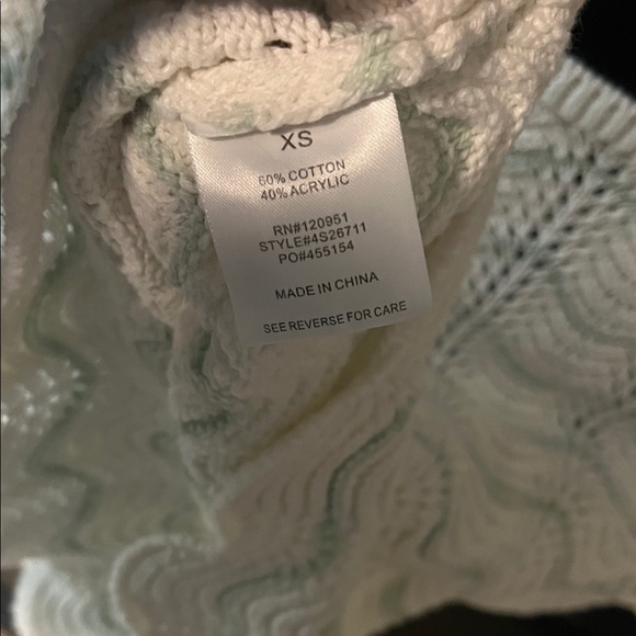 Pink Rose Ivory Textured Knit Top - Picture 4 of 4